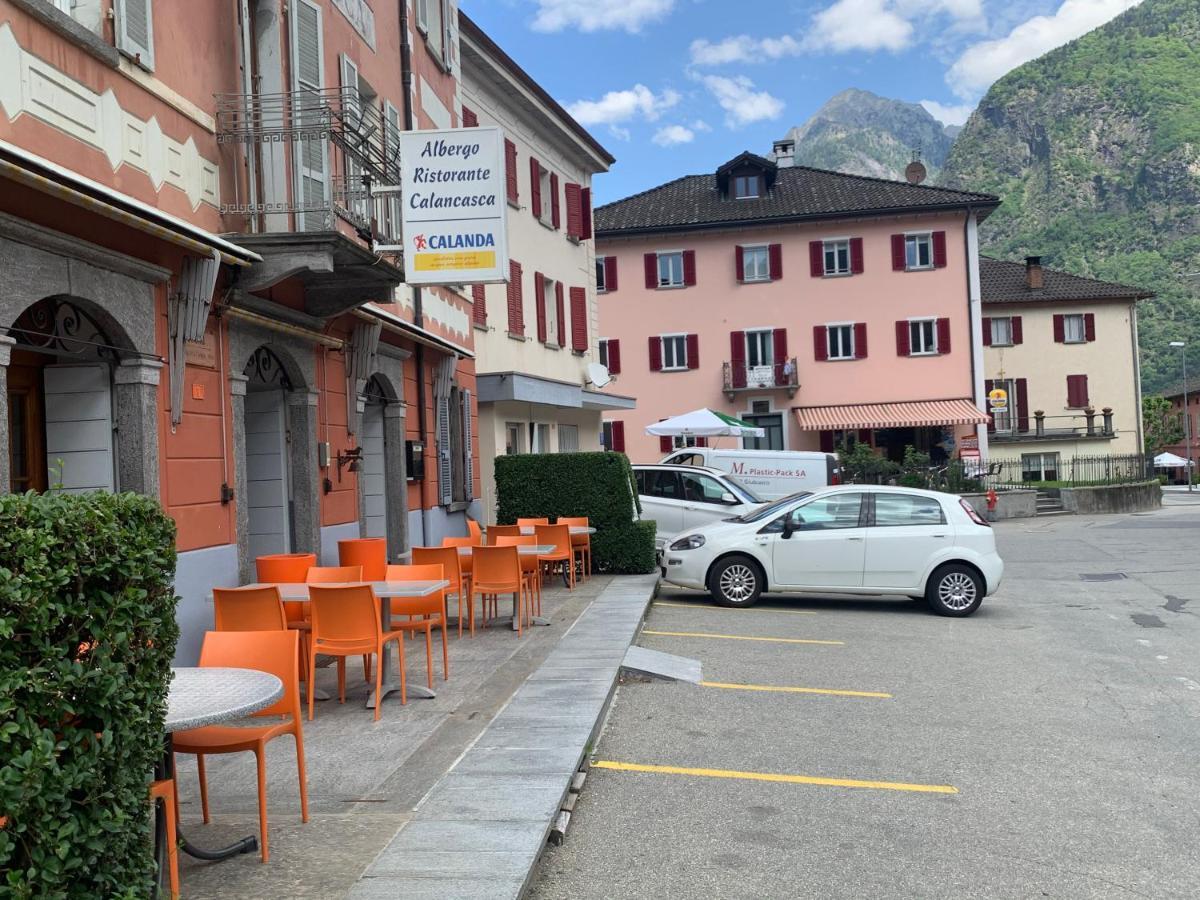 Albergo Calancasca Ristorante Jaipur Grono Eksteriør billede