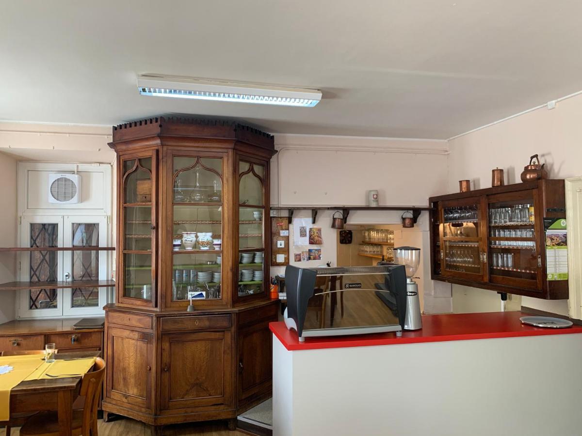 Albergo Calancasca Ristorante Jaipur Grono Eksteriør billede